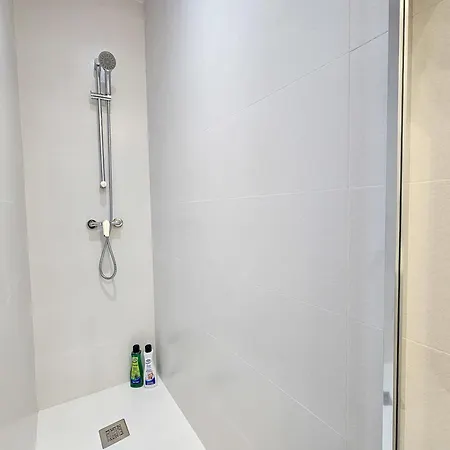 Apartamento Reconquista 3000