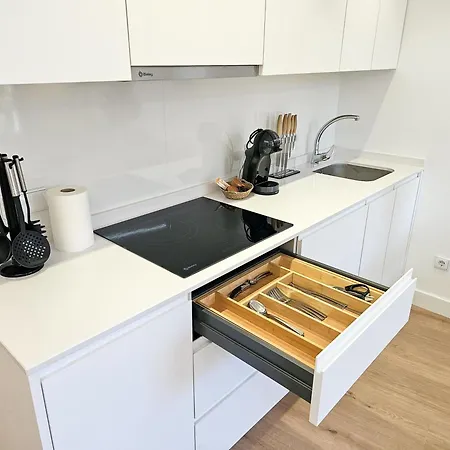 Reconquista 3000 شقة