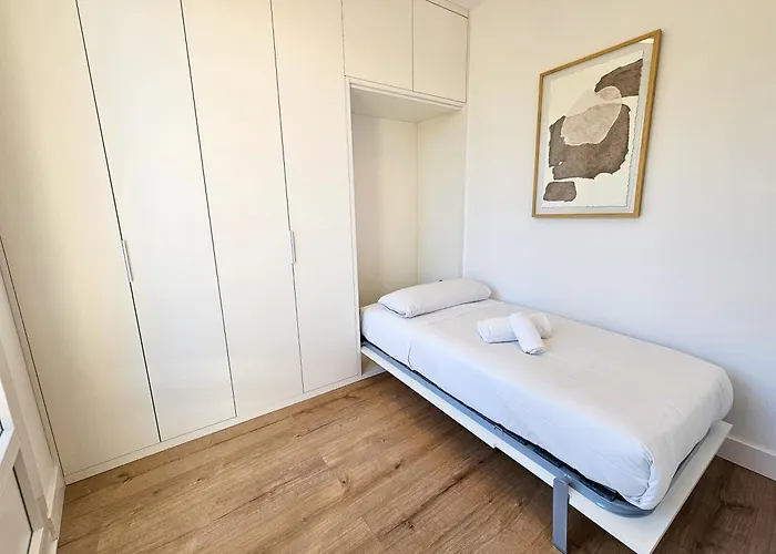 Reconquista 3000 Appartement *