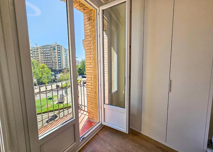 Apartment Reconquista 3000 *