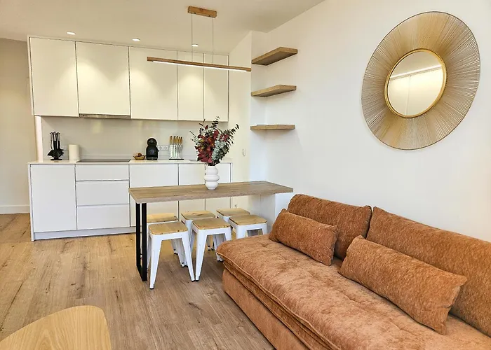 Apartment Reconquista 3000 *