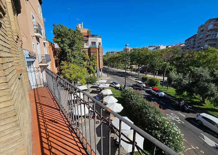 Apartment Reconquista 3000 *